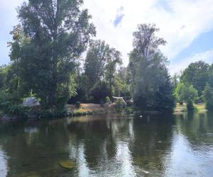 Camping aangezicht rivier